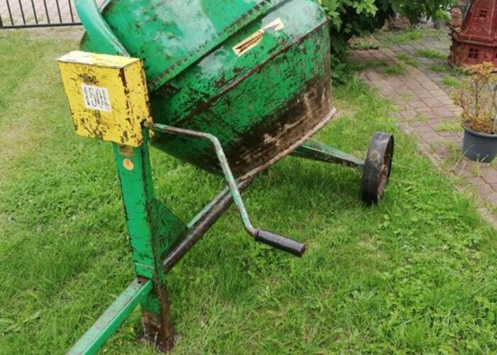 Grajewo ogłoszenia: Sprzedam betoniarke Firmy Defro 1-fazową poj. 150l.